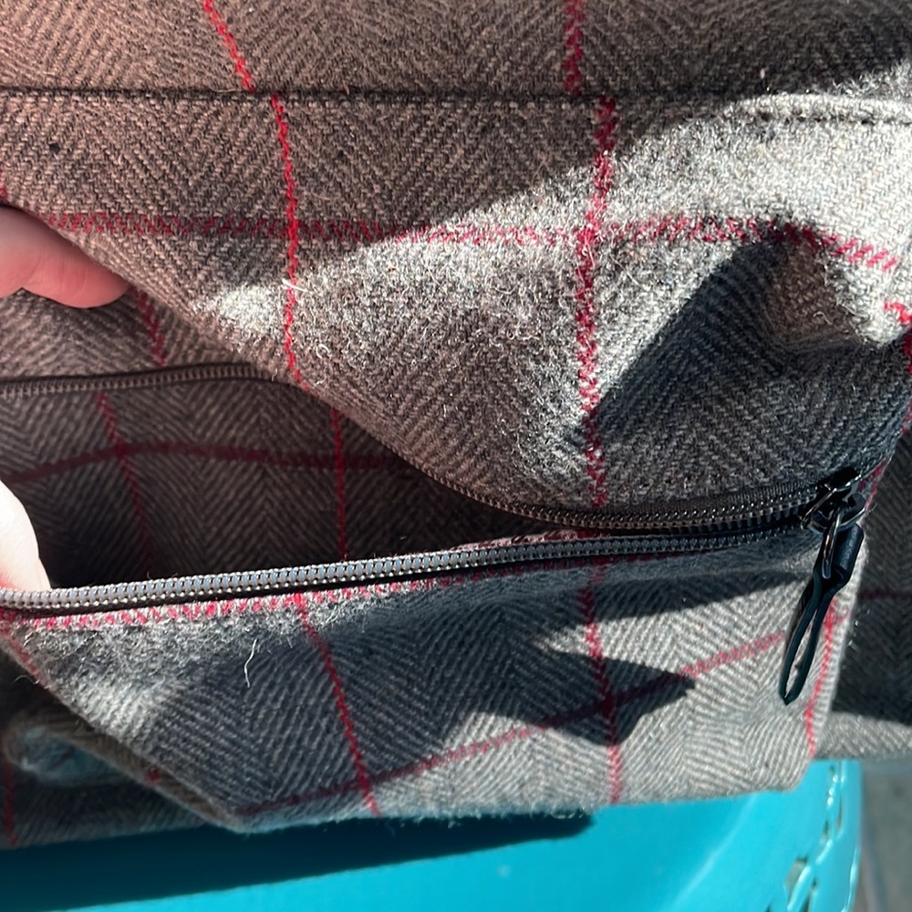 Excellent Condition Backpack Plaid - image 4